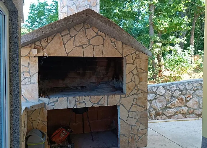 Kuca Za Odmor Arija Sa Velikim Vanjskim Bazenom Vakantiehuis *